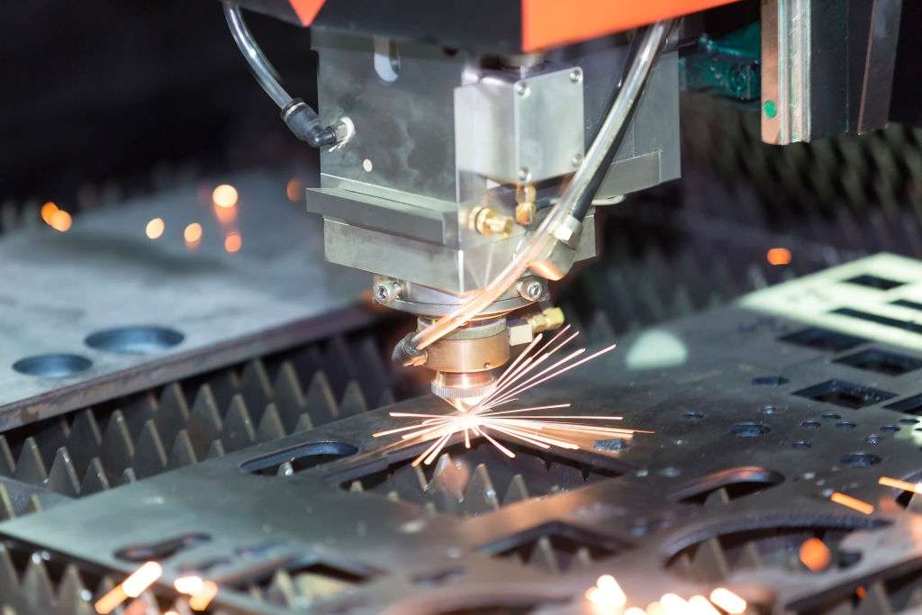 Keunggulan Teknik Laser Cutting untuk Pembuatan Partisi